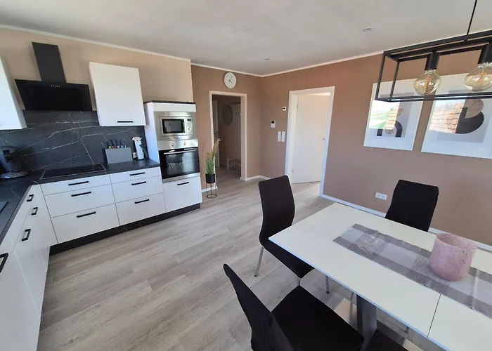 Homburgs Schoene Aussicht * Lohne (North Rhine-Westphalia)